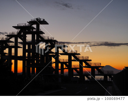 明治百年記念展望塔(富津市） 108089477