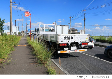 大型自動車の運転免許教習風景 108089943