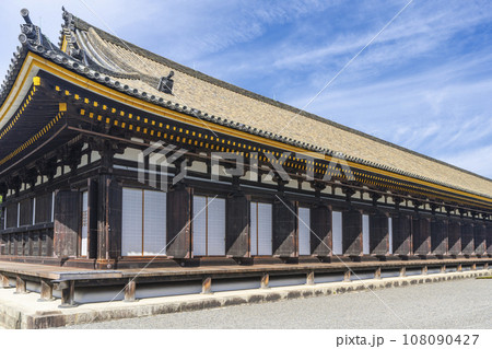 三十三間堂　本堂（京都市東山区三十三間堂廻町） 108090427