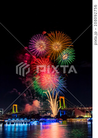 お台場レインボー花火　東京イベント 108092756