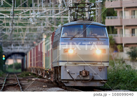 東海道本線 真鶴 JR貨物 EF66-129(吹田) 東海道本線 真鶴 JR貨物 EF66-129(吹田) 108099040