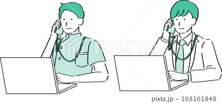 PCを操作しながら電話する男性医師と看護師 108101848