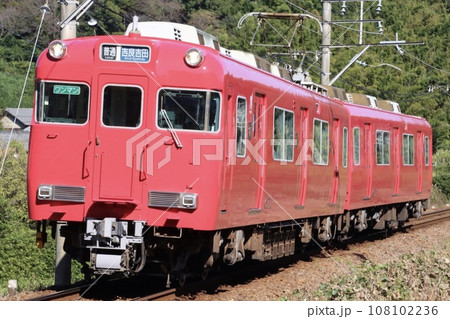 名鉄蒲郡線を行く6000系 108102236