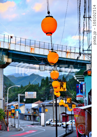 《岐阜県》下呂市小坂町の町並み 《岐阜県》下呂市小坂町の町並み 108102514