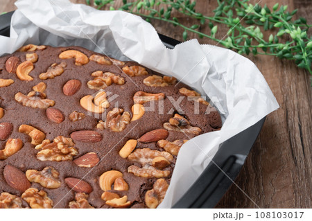 ブラウニー 焼きたて ブラウニー 焼きたて 108103017