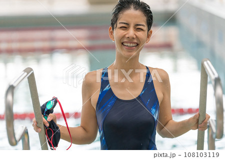 大人のスイミング 大人のスイミング 108103119