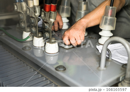 自家用電気工作物キュービクル　トランス絶縁油検査 108103597