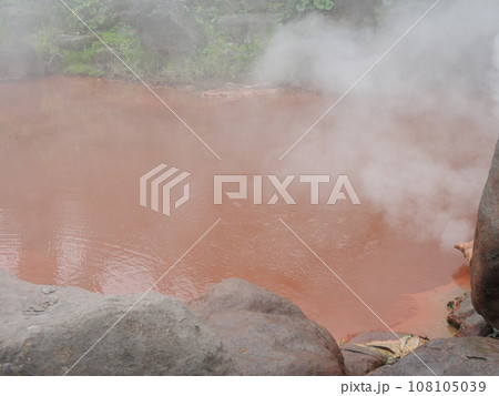 別府　地獄巡り　九州　大分　観光地　池 108105039