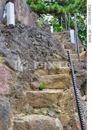 品川神社　富士塚（品川富士） (東京都品川区北品川) 108106961