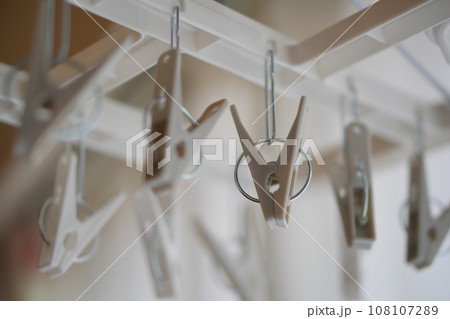 買ったばかりのピンチハンガー。 買ったばかりのピンチハンガー。 108107289