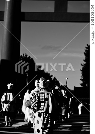 時代祭り 岡崎公園行進 白黒写真 時代祭り 岡崎公園行進 白黒写真 108108654