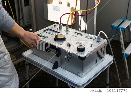 自家用電気工作物キュービクル年次点検　過電流・地絡継電器試験装置 108117773