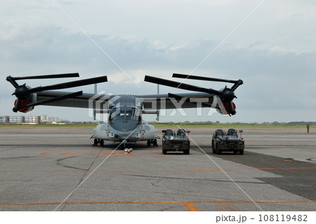陸上自衛隊　オスプレイ　V-22 108119482
