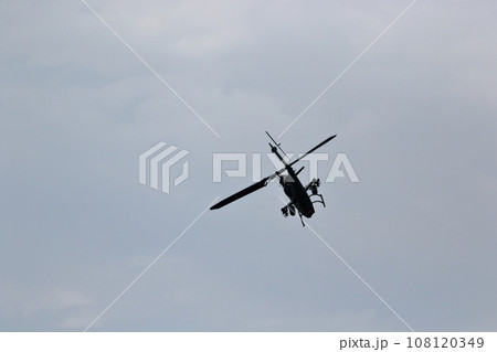 陸上自衛隊　航空機 108120349