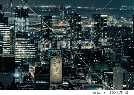 モントリオールの夜景（コンディアロンク） 108120689