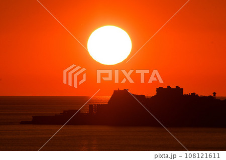 軍艦島の夕景 軍艦島の夕景 108121611