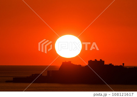 軍艦島の夕景 軍艦島の夕景 108121617