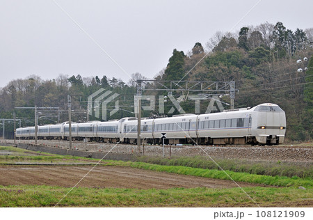 北陸本線　細呂木ー芦原温泉　JR西日本　683系　S22+S28+S03編成（金沢）　しらさぎ 108121909