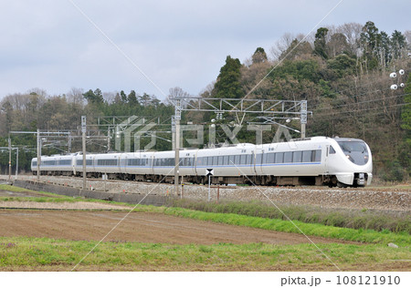 北陸本線　細呂木ー芦原温泉　JR西日本　683系　T23+T12編成（金沢）　サンダーバード 108121910