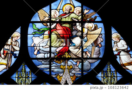 Conversion of St. Paul the Apostle, stained glass window in Saint Severin church in Paris, France Conversion of St. Paul the Apostle, stained glass window in Saint Severin church in Paris, France 108123642