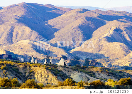 Tabernas desert and Indian village wigwams at Western Leone, Spain Tabernas desert and Indian village wigwams at Western Leone, Spain 108125259