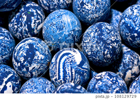 Rubber balls 108129729