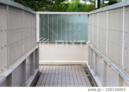 歩道橋　イメージ 108130803