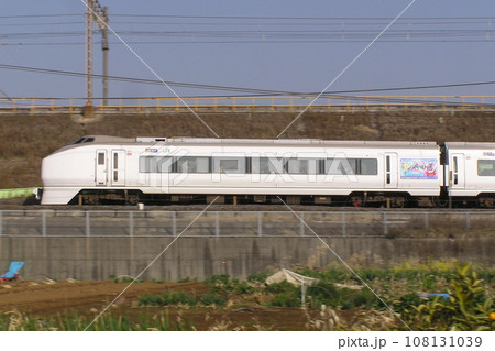 常磐線：特急スーパーひたち号（651系電車） 108131039