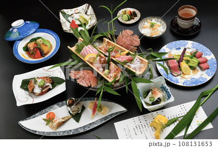 季節を感じる色彩や盛り付けがが華やかな懐石料理のコース 季節を感じる色彩や盛り付けがが華やかな懐石料理のコース 108131653