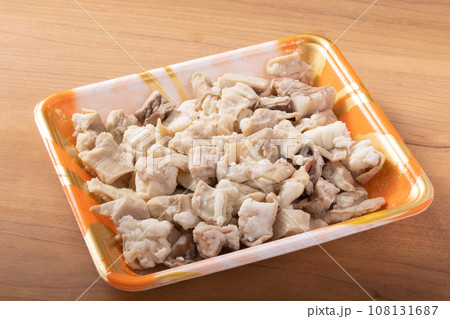 牛白もつ (国産) 下茹で済み 牛白もつ (国産) 下茹で済み 108131687