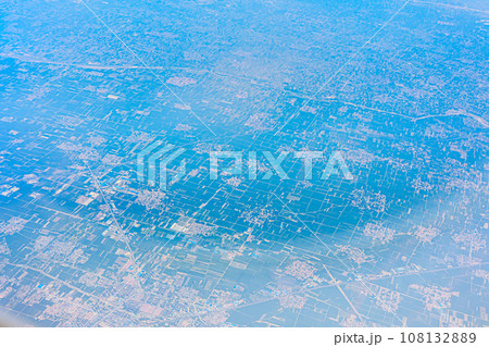 上空から見たヨーロッパの田園 108132889