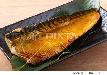 さばの照り焼き さばの照り焼き 108133137