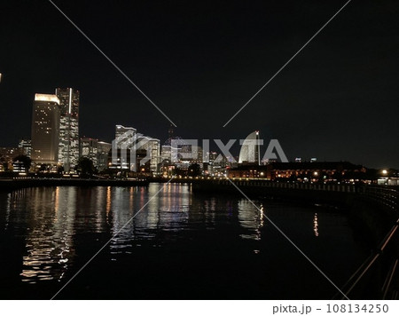 みなとみらいの夜景 みなとみらいの夜景 108134250