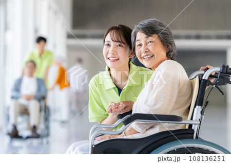 老人ホーム 老人ホーム 108136251