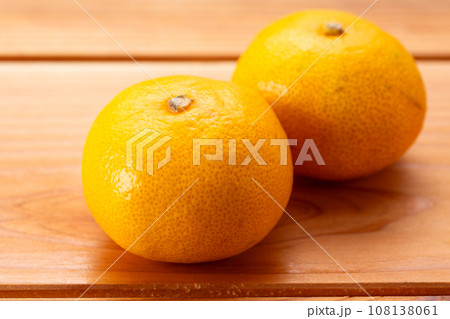 極早生みかん 108138061