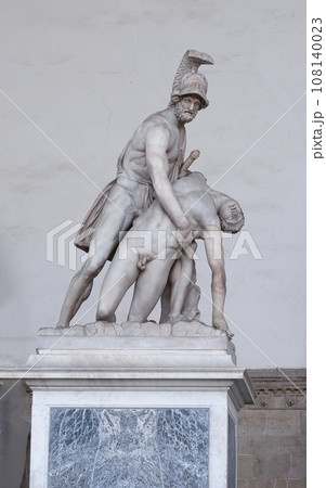 Statue of Menelaus supporting the body of Patroclus in Loggia dei Lanzi on Piazza della Signoria in Florence, Italy. 108140023