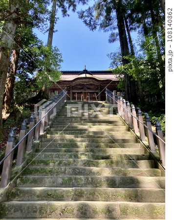 相馬中村神社の石段 108140862