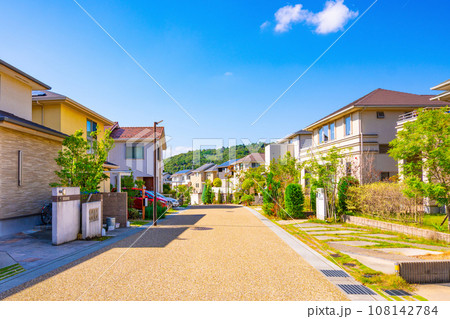 電柱のない閑静な街 電柱のない閑静な街 108142784