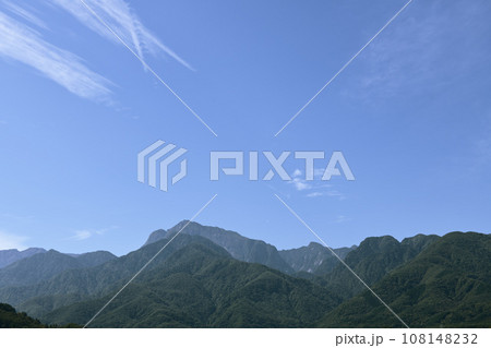 北杜市白州町、南アルプス甲斐駒ケ岳 108148232