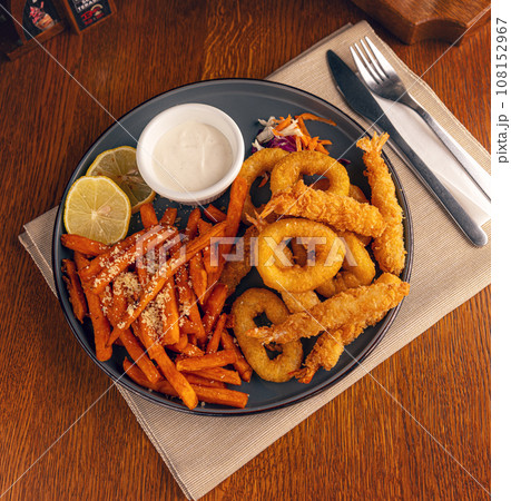 Deep fried seafood Deep fried seafood 108152967