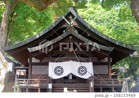 尾道艮神社拝殿-1 108153489