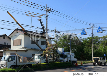 電柱の交換工事 108154906