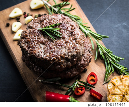 Top view of delicious beef burger 108155445