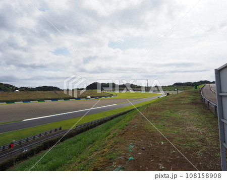 サーキットの風景 サーキットの風景 108158908