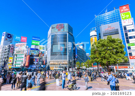 日本の東京都市景観 10月・全国平均/6週連続減↓…ハロウィン迫る…賑わう渋谷、外国人続々…=26日 日本の東京都市景観 10月・全国平均/6週連続減↓…ハロウィン迫る…賑わう渋谷、外国人続々…=26日 108169123