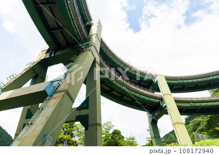 河津七滝ループ橋 108172940