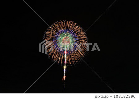 夜空に咲く大輪の花 　＜ちくせい花火大会2023＞ 108182596
