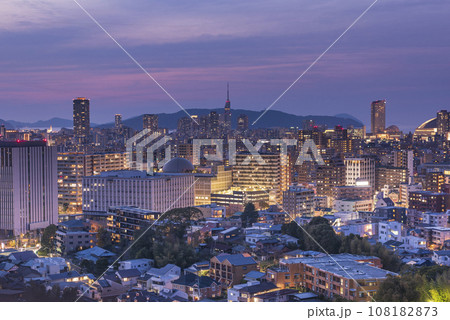 福岡市の夜景 108182873