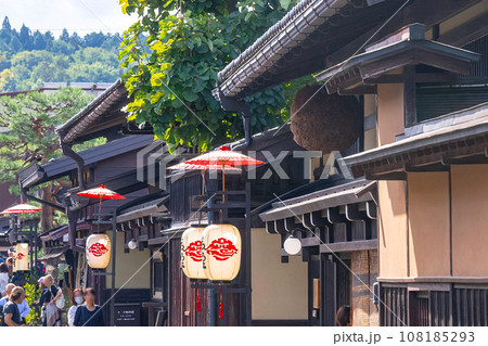 231010秋の高山祭イラストg256 108185293