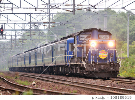 千歳線 北広島ー上野幌 JR北海道 DD51-1100(函館)+14系+24系 はまなす 千歳線 北広島ー上野幌 JR北海道 DD51-1100(函館)+14系+24系 はまなす 108189619